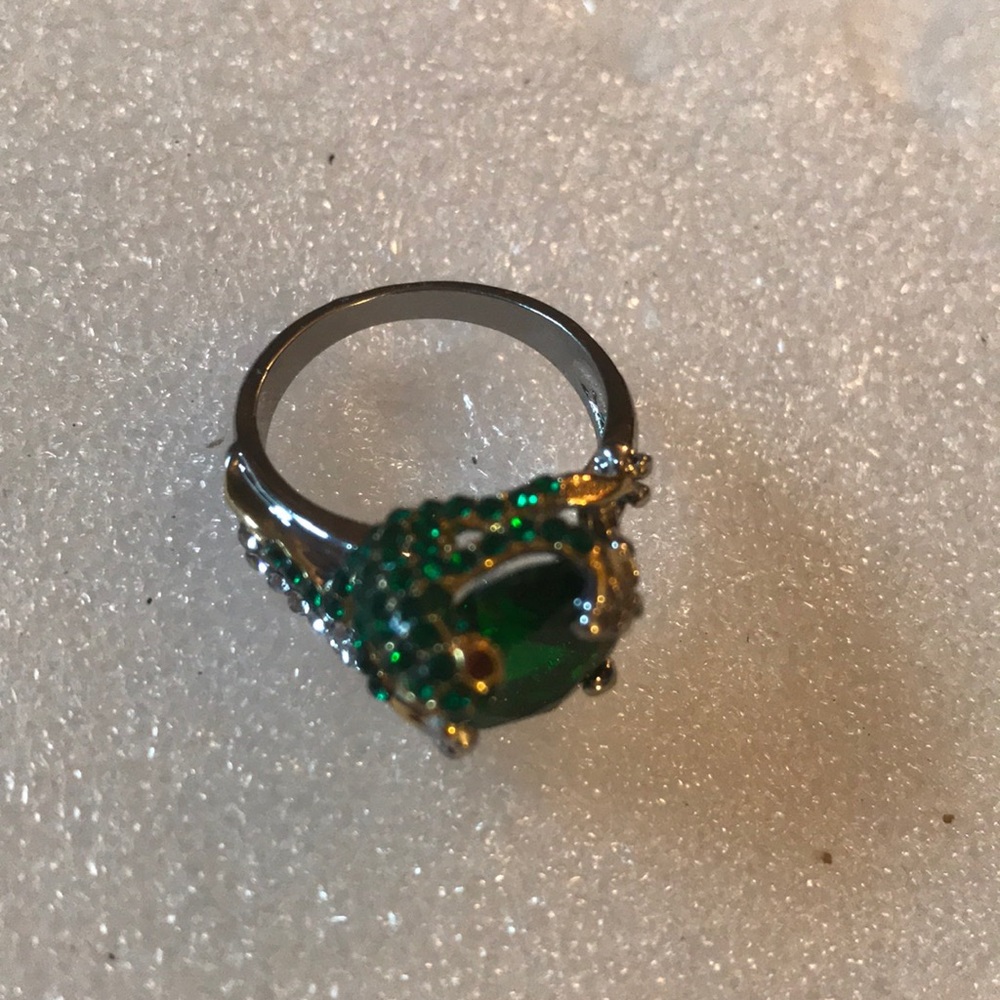Silver green quartz ring